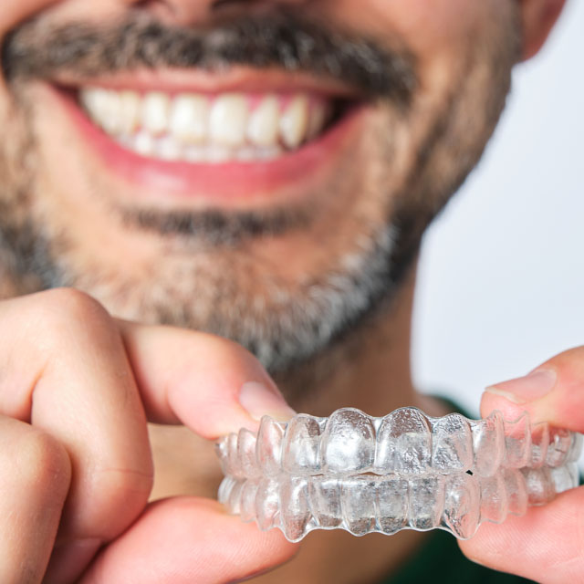 Invisalign (Clear Aligners)